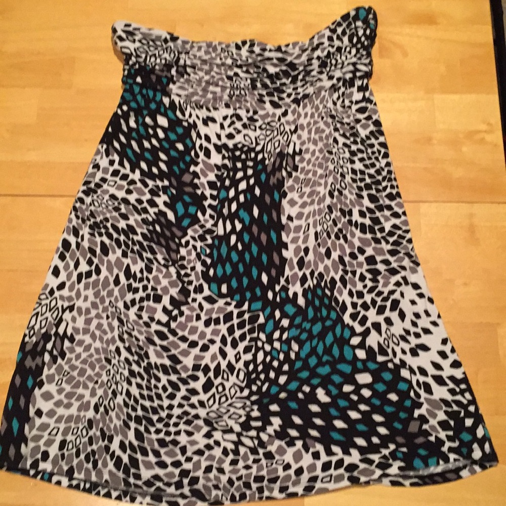 Strapless summer dress with pockets